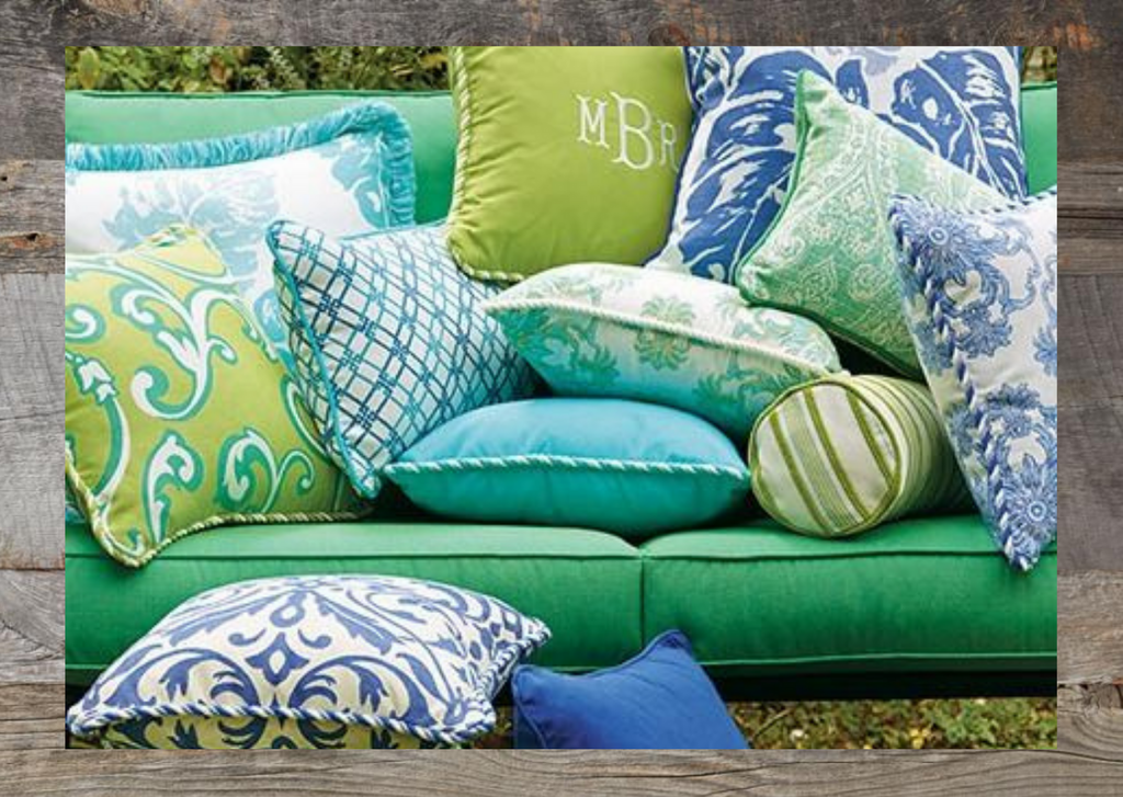 Choosing the Right Outdoor Fabrics & Furnishings